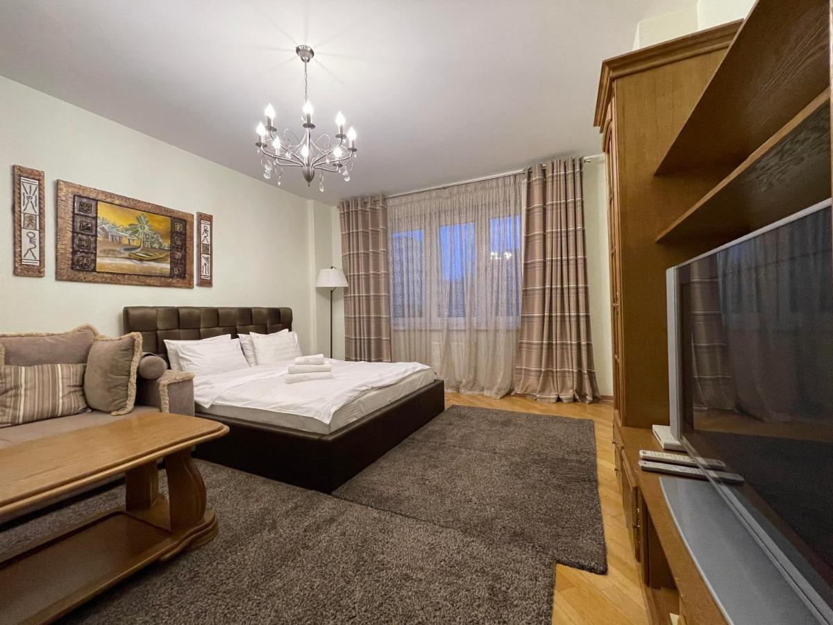 Arenda Apartments - Surganova,5A Minsk Bagian luar foto